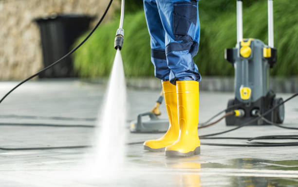 Best Deck Pressure Washing  in Junction City, KY